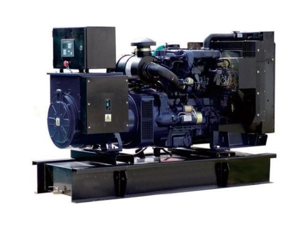 6 Cylinders Water Cooling Standby Power Generator 50HZ 120KW 150KVA Without Over