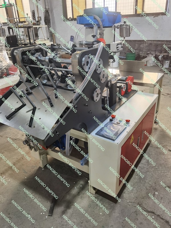 Kraft paper envelope machine made in china 