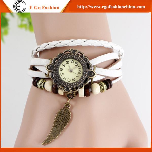 Vintage Watch Leather Watches Retro Watch Pendant Leaf Watches Female Watch