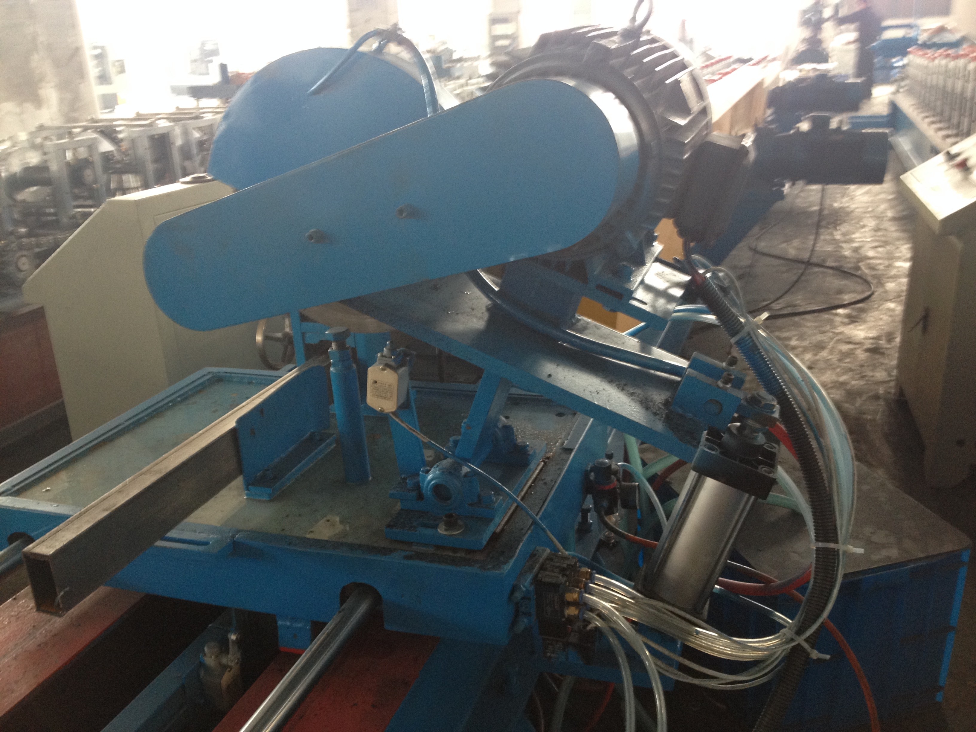 CE Certification Downpipe Roll Forming Machine , Precise Gutter Making Machine