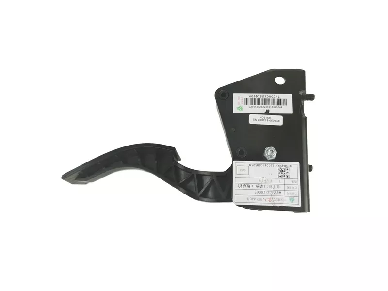 Sinotruk Howo Truck Parts Electronic Accelerator Pedal WG9925570002/1 in Standard Size