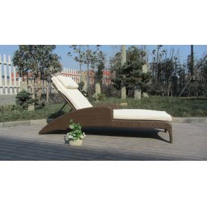 Contemporary Resin Wicker Sunlounger , Folding Beach Lounge Chair