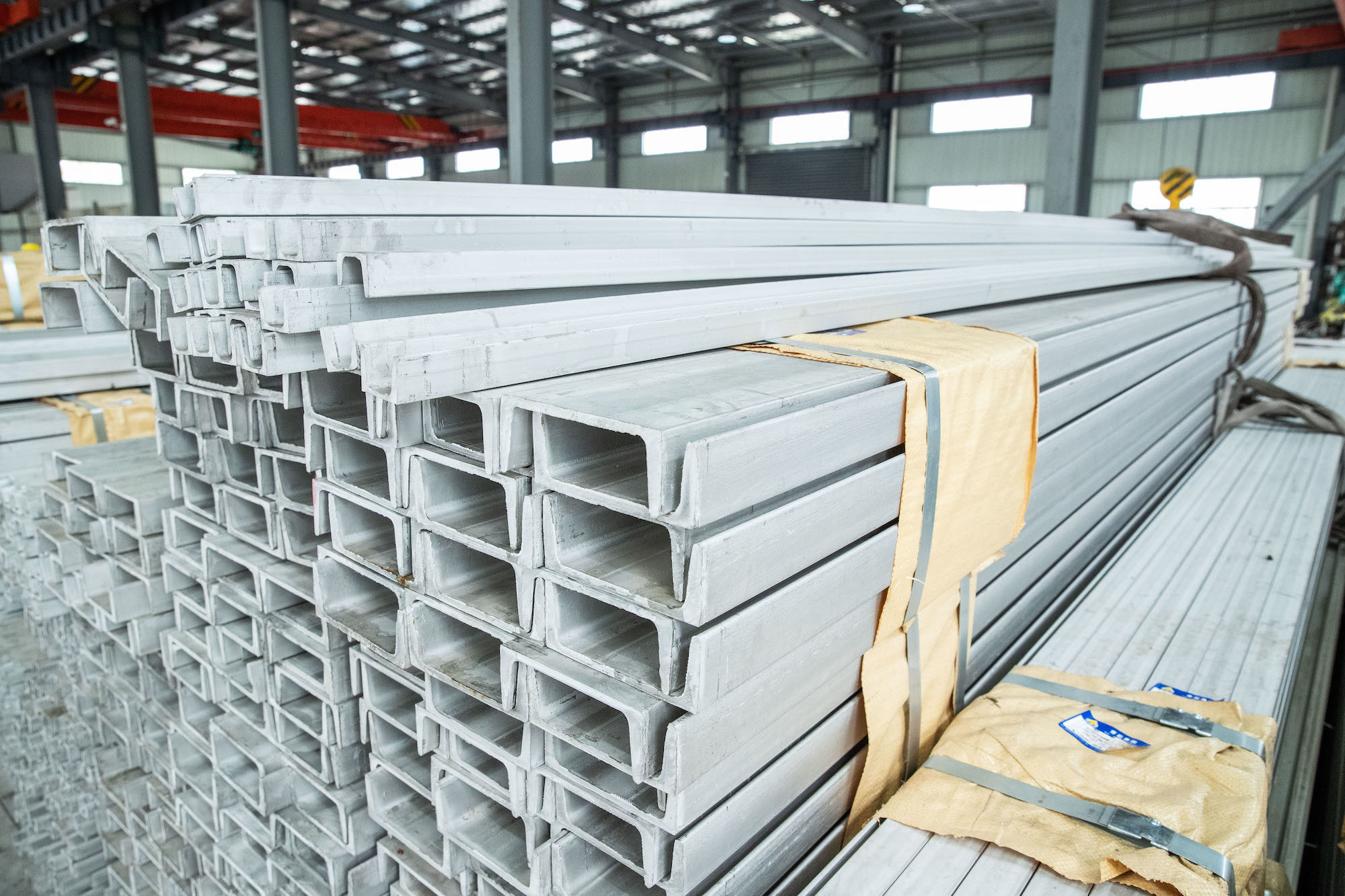 316 321 Stainless Steel C Channel 1mm Matt High Gloss PE Coated