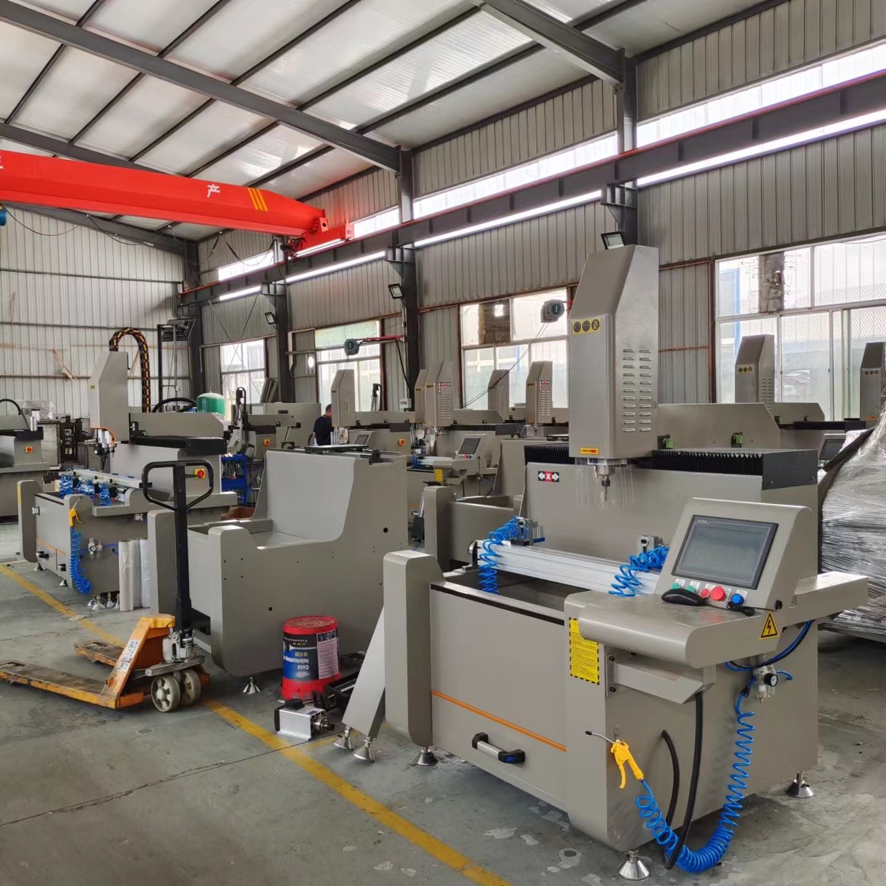 90 Degree Corner Cutting Saw Automatic Sawing Aluminum Notching Saw