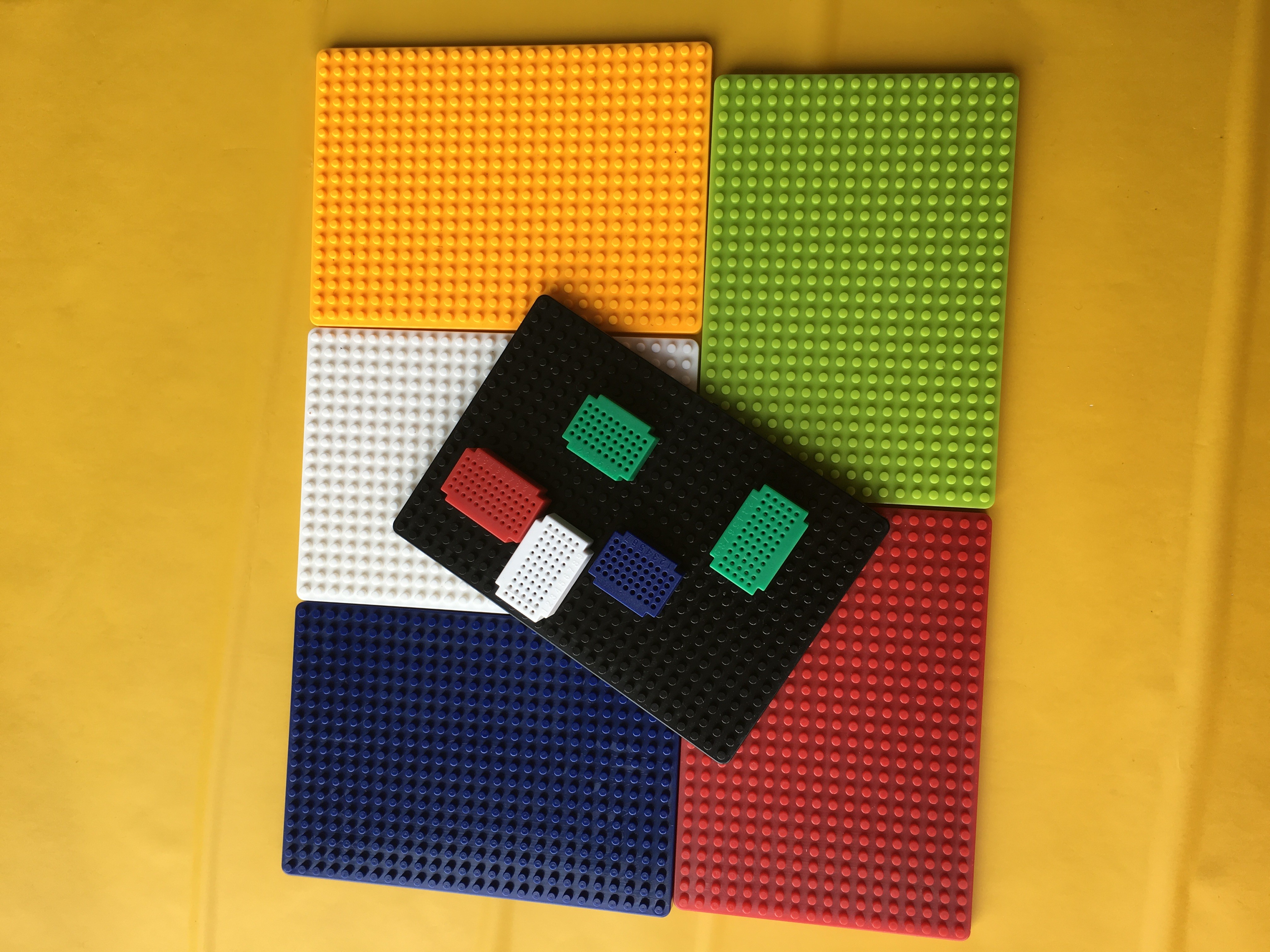 Colorful Super Mini Solderless Breadboard 35 Tie - Points One Terminal Strip