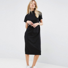 Women Classic Version White Heart Embroidered T Shirt Dress With O Neck