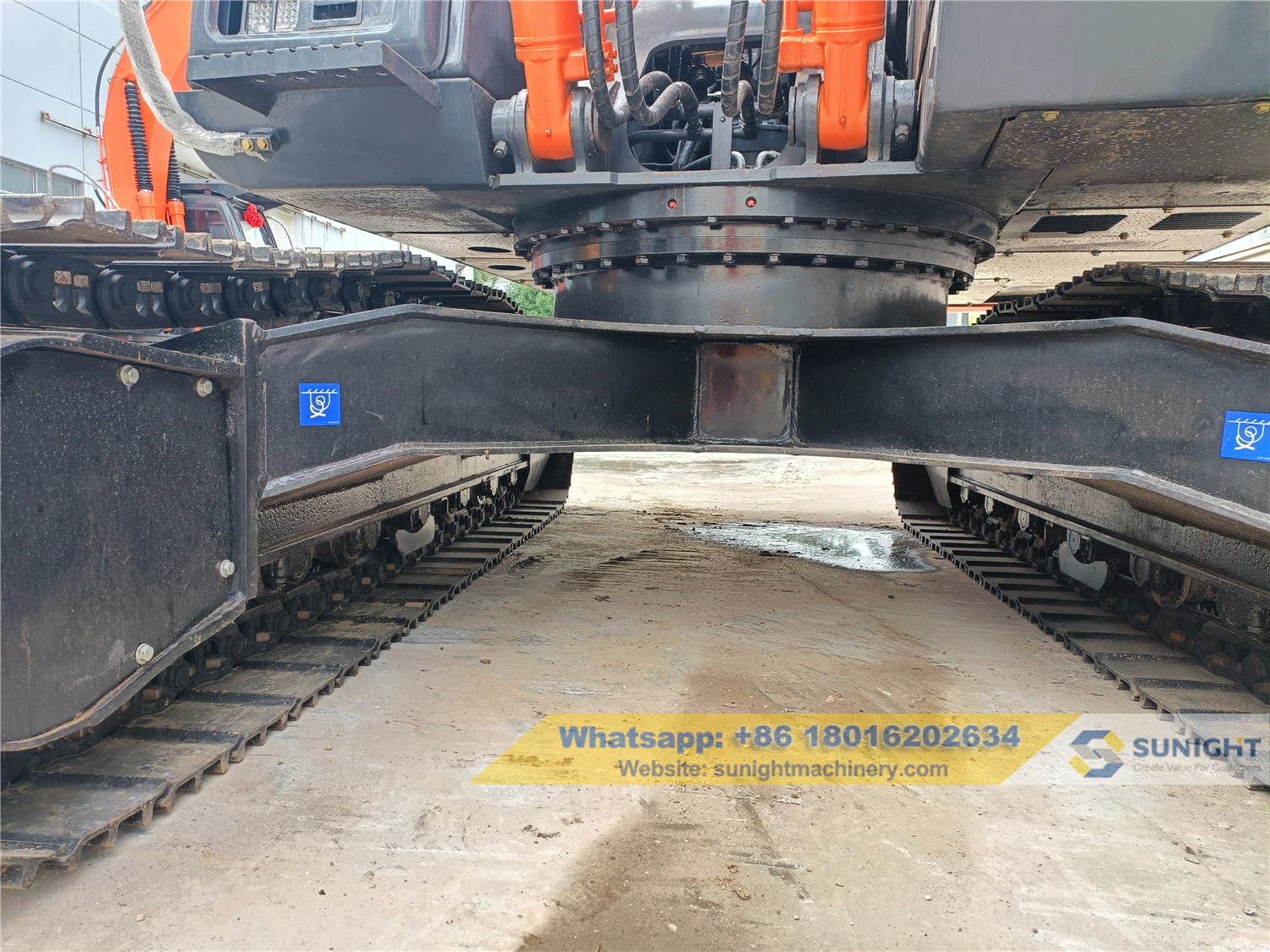 Used Hitachi Digger Mining Excavator Powered By Engine Core Components