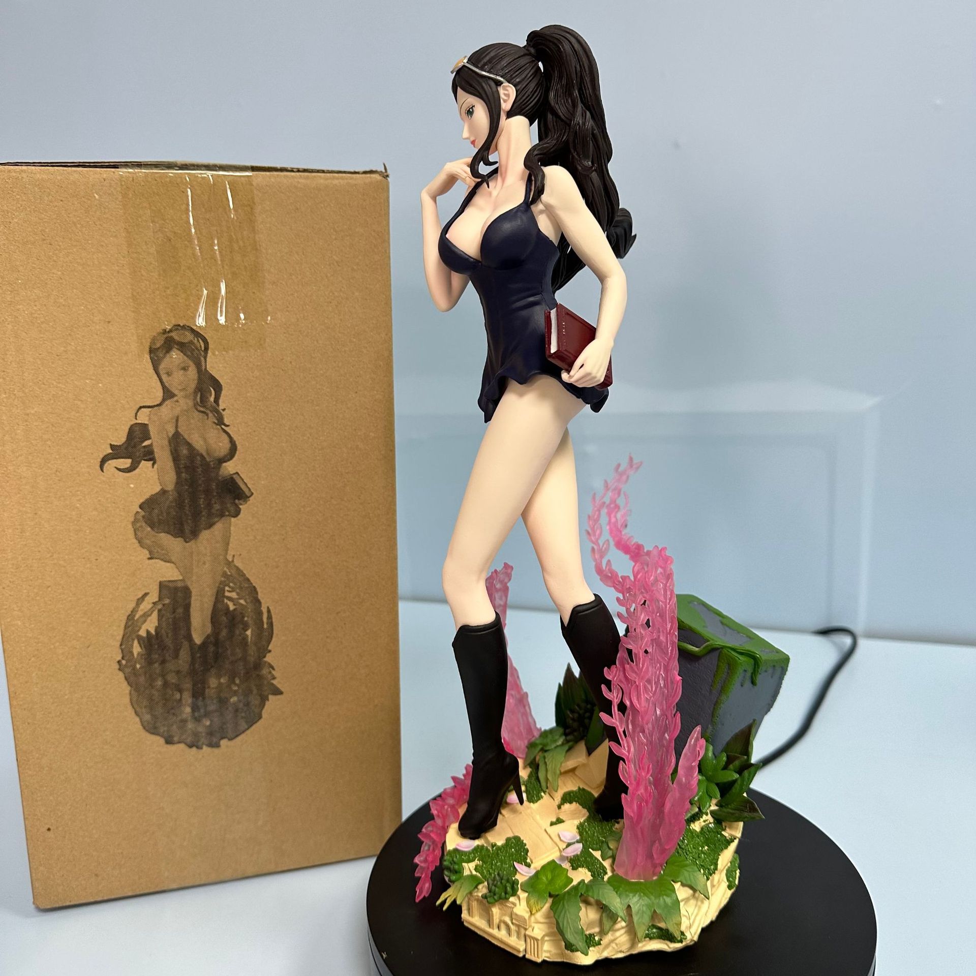 Humter Fan Robin Anime Heroes Game Figurines Toys Commodity Attribute Finished Goods