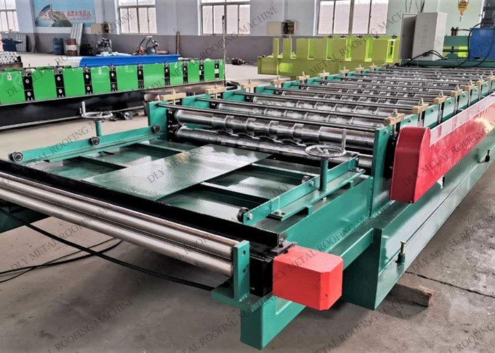 10kw Trapezoidal Roll Forming Machine To Make Corrugated Metal Sheet 380V