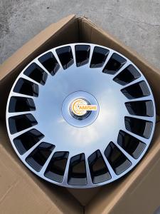China Silver 8.5J 20 Inch Aluminum Rims , ET38 Mercedes Benz Alloy Rims wholesale