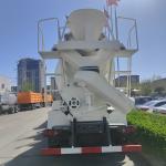 HOWO SINOTRUK Concrete Mixer Truck White 10CBM 380HP 8X4 RHD