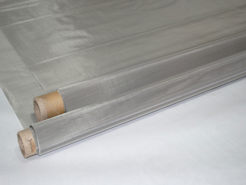 High Precision Stainless Steel Filter Screen , Wire Mesh Screen 1x30m Roll Size