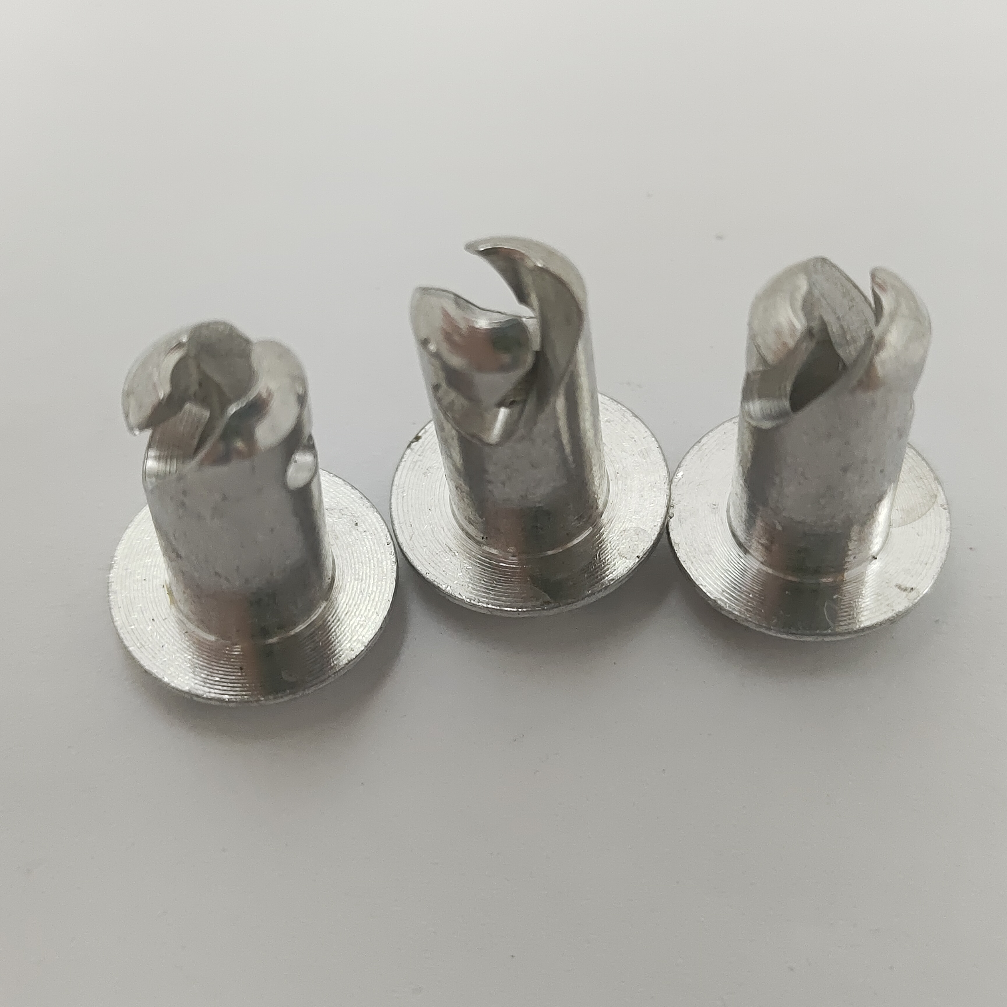 Silver Aluminum 5/16".500" 1/4 Quick Turn Dzus Small Head