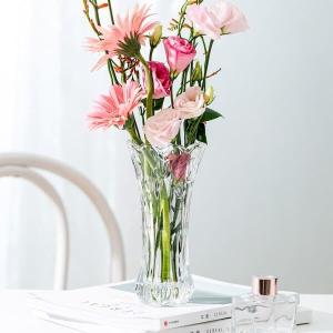 China Tulip Shaped Glass Vases Machine Pressed 19.8cm Height Crystal Glass Flower Vase wholesale
