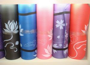 China NBR 1/2-Inch Extra Thick 72-Inch Long Non Slip Exercise Yoga Mat For Pilates,Fitness Workout wholesale