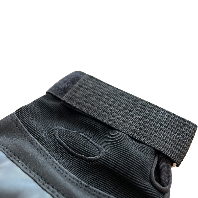 Applicable Scene Sports Waterproof Half-Finger Hand Protection for Outdoor Activities