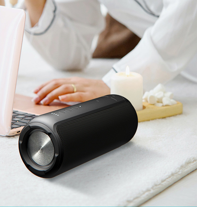 20Hz-20KHz Frequency Response Wireless Fabric Speaker 7.2V 2500mAh Battery Capacity