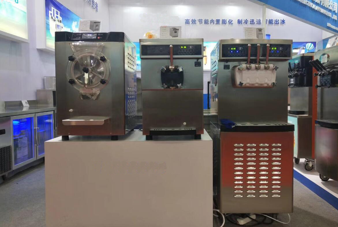 20-28L/H Soft Serve Ice Cream Machine Ideal for Commercial Catering Customised 3 Flavor Icecream Maker