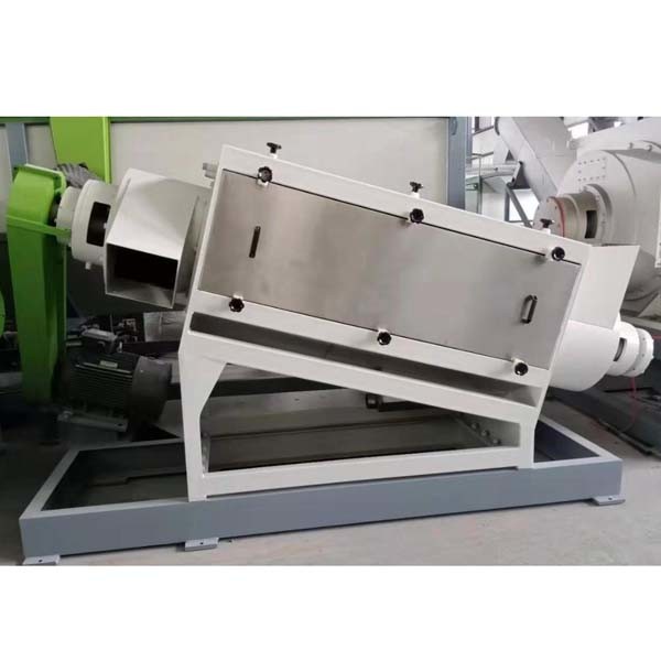 Streamlined PET Bottle Washing Line 490kw Industrial Plastic Recycling Machine 500 - 3000kg/H