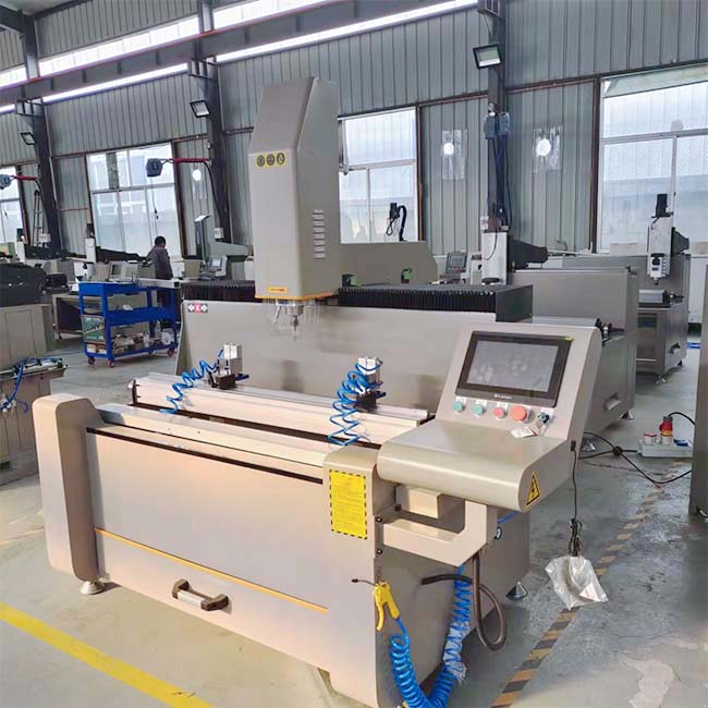 High Precision CNC Drilling Milling Machine For Aluminum Profile CNC Copy Router For Aluminum