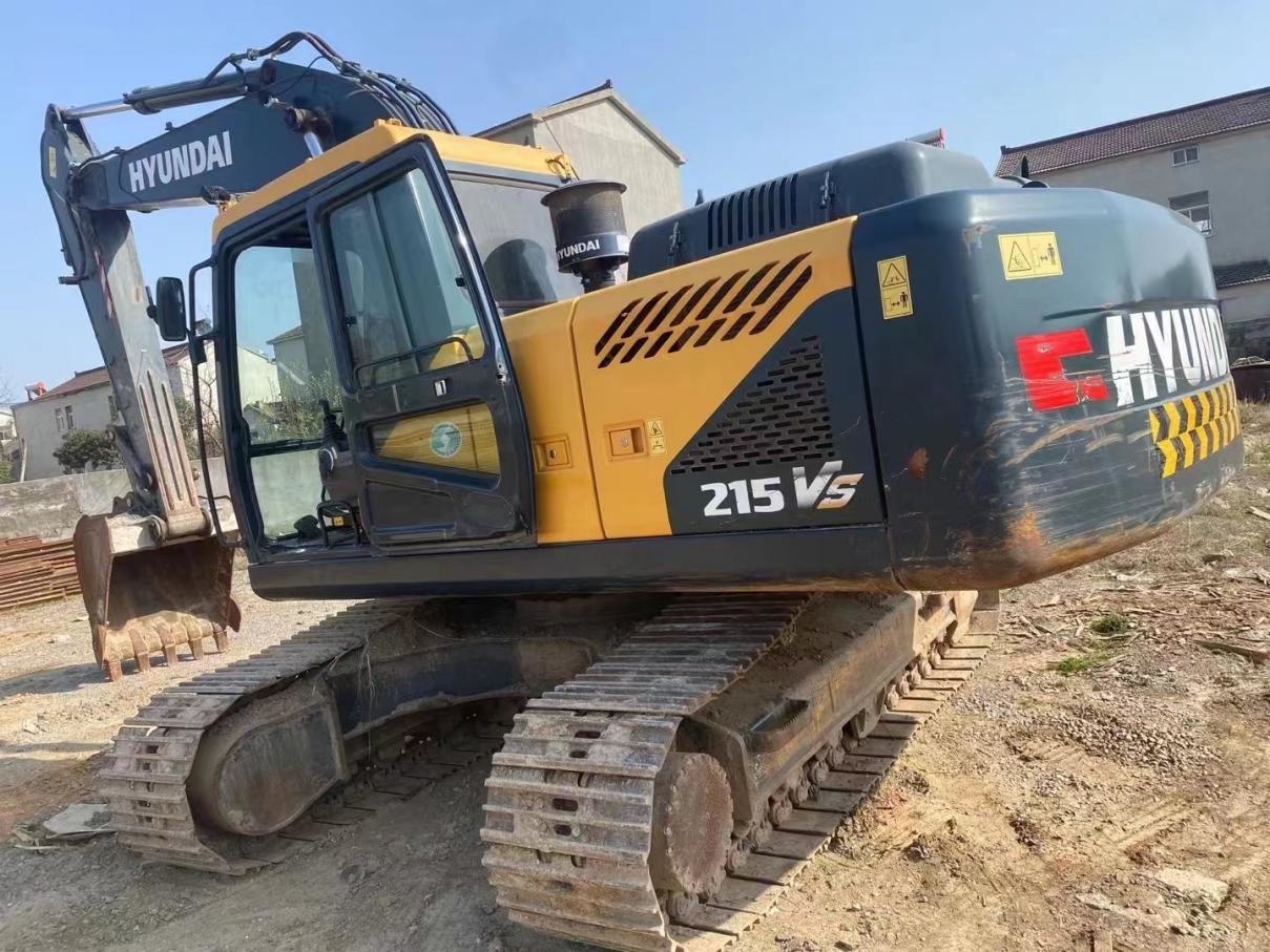 21ton Used Hyundai Excavators 215vs Machine Bucket 0.92 Cubic Meters Sell Excavator