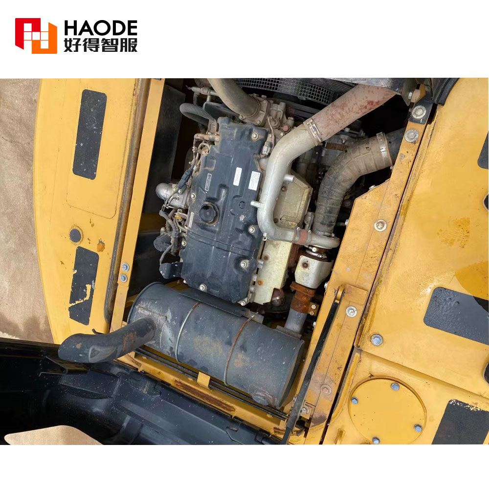 ISUZU 4M50 Hydraulic Pump 21 Ton Sany SY200 C Used Excavator with 1 m Bucket Capacity