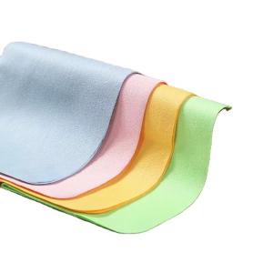 China 210gsm 230gsm Microfiber Eyeglass Cleaning Cloth Wipes Multiple Color wholesale