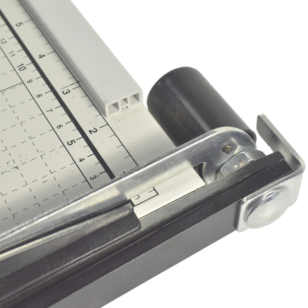 2.3kg Manual Hand Paper Guillotine Cutter B4 Competitive Most Popular Handheld Steel