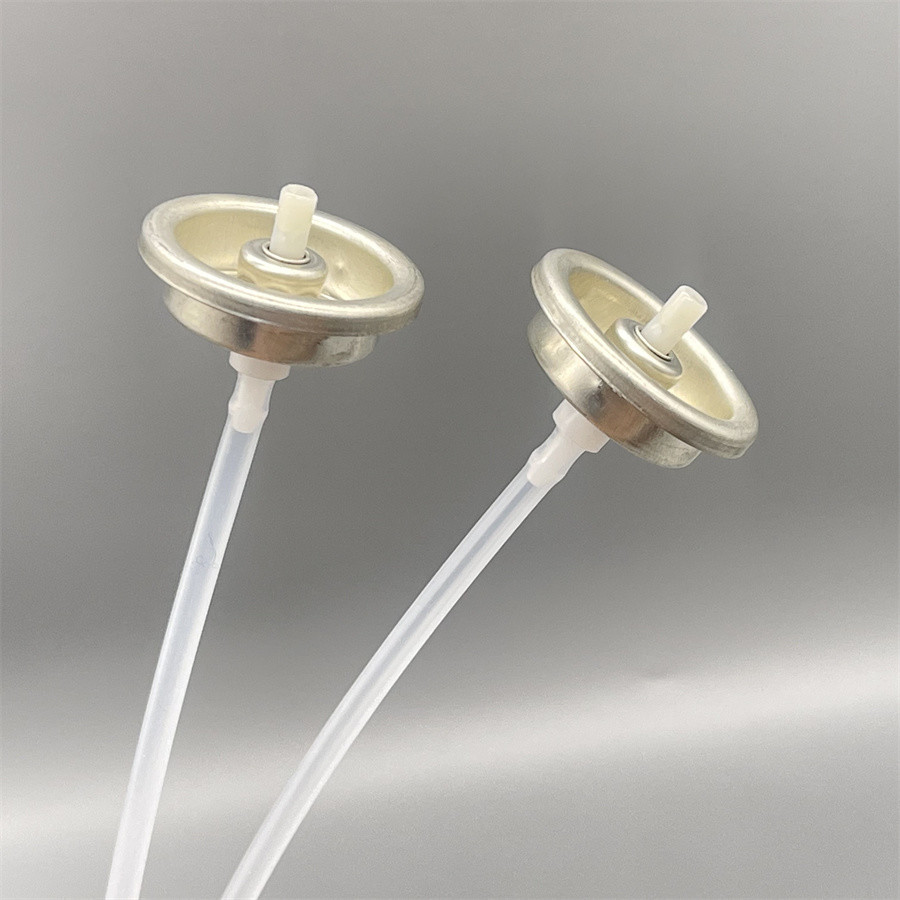 Compact Air Conditioner Cleaning Agent Valve for Automotive AC Maintenance with Ergonomic Design and Quick-Connect Fittings