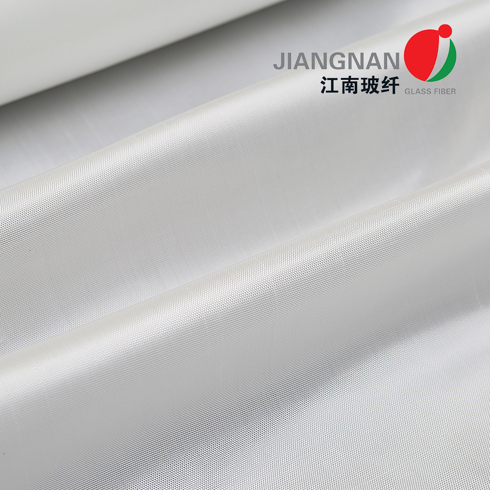 100% Fiberglass 7628 200gsm Plain Weave Electronic Fibreglass Fabric For PTFE coating material