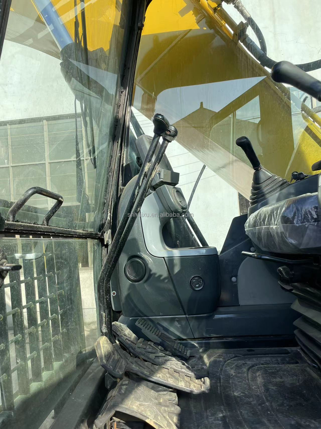 Used Caterpillar- Excavator Original CAT320d2 Digger CAT- 320d2 Good Condition Heavy Earth-moving Machinery On Sale