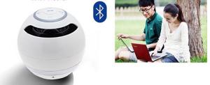 China Handsfree phone wireless Bluetooth speaker gifts round bass portable mini stereo wholesale
