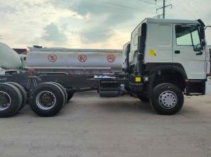 China ≤5 seats Sinotruk HOWO 6*4 Tractor Truck 12.00r20/12r22.5/315.80-25 wholesale