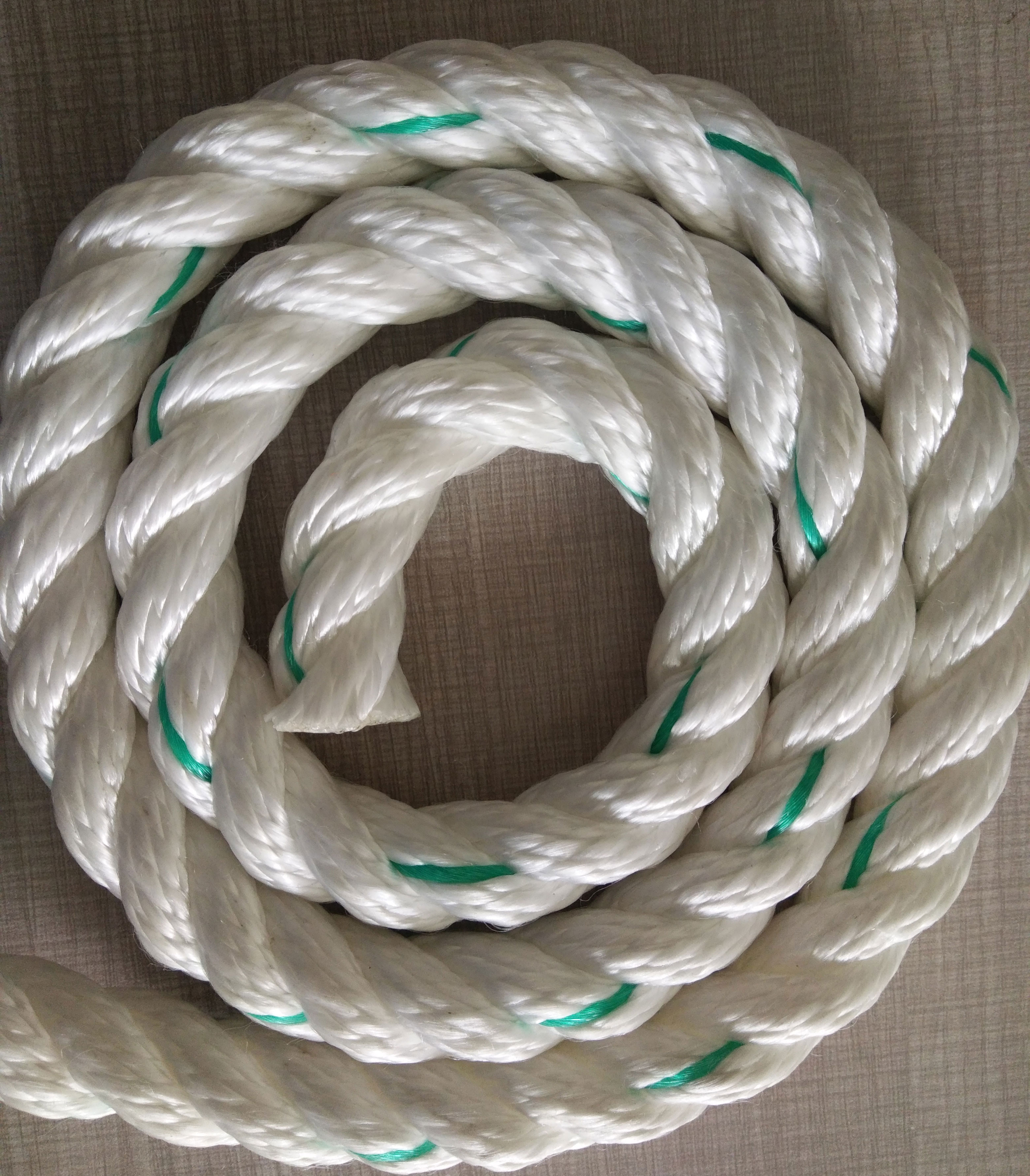 Poly Dac Climbing Playground Rope Net 24mm 1" 3 Strand Twisted