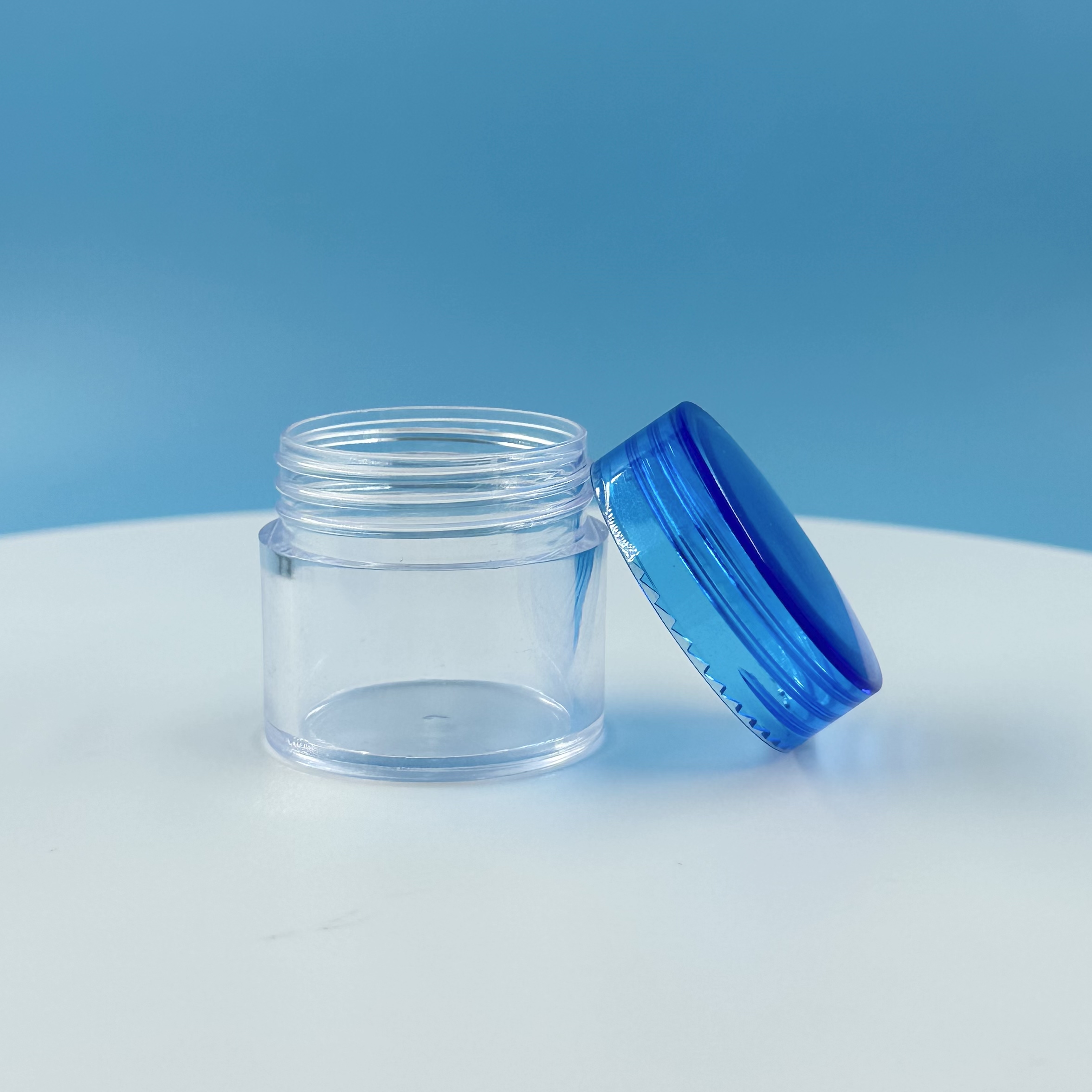Travel-Friendly 20g 30g Small Clear Plastic Jar with Lid Cosmetic Cream Jar