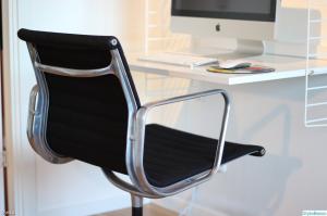 China Commercial Office Chair In the Conference Room Executive Chair wholesale