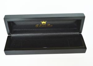 China Wooden Jewelry Coloured Gift Boxes Custom Made Rectangle Shape Cmyk wholesale