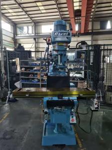China Taiwan Key Parts Turret Milling Machine Dovetail Way Three Axis wholesale