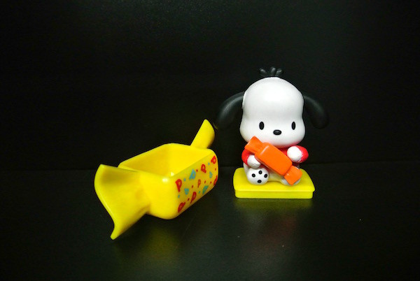 Lovely Pochacco Plastic Bottle Toys For Candy Box Special Appearance