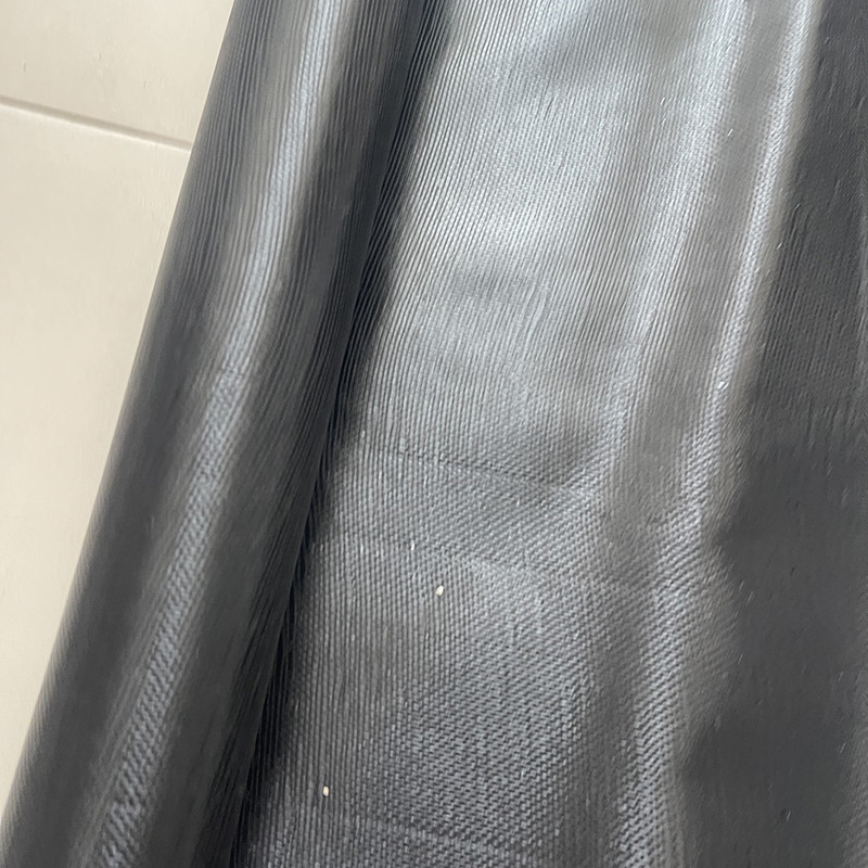 Smooth Surface Waterproof Asphalt Underlayment Fabric Carbon Fibre