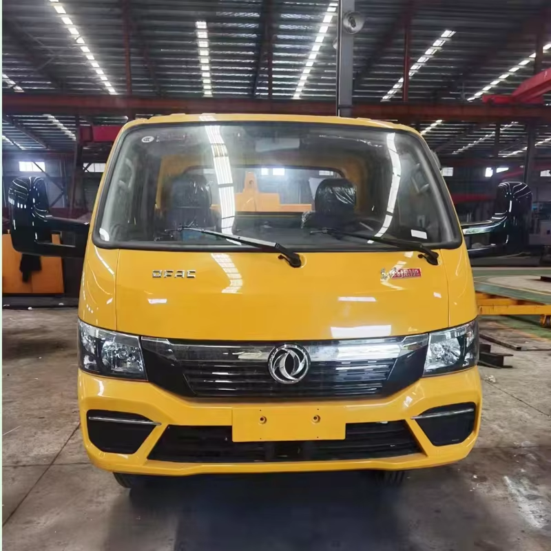 Dongfeng 3-5 Tons Flatbed Trailer Wrecker Truck