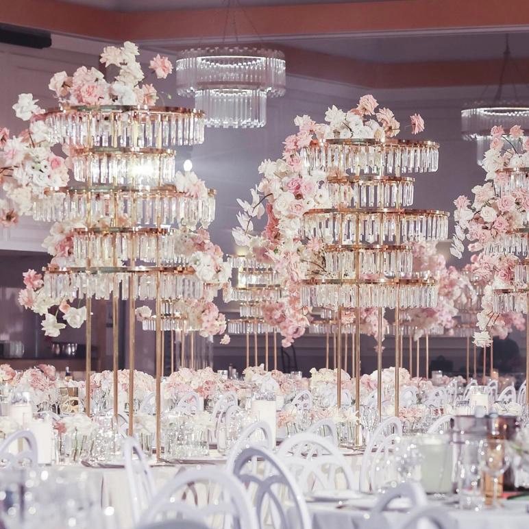 Gold Metal Flower Stand Wedding Outdoor 80cm Large Crystal Table Tree Centerpiece