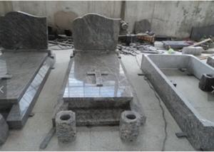 China Classic Granite Memorial Headstones Carved / Custom Surface SGS Approved wholesale
