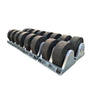 China 600x200mm 750x250mm Roller Rubber Fender For Shipyard / Water Lock wholesale