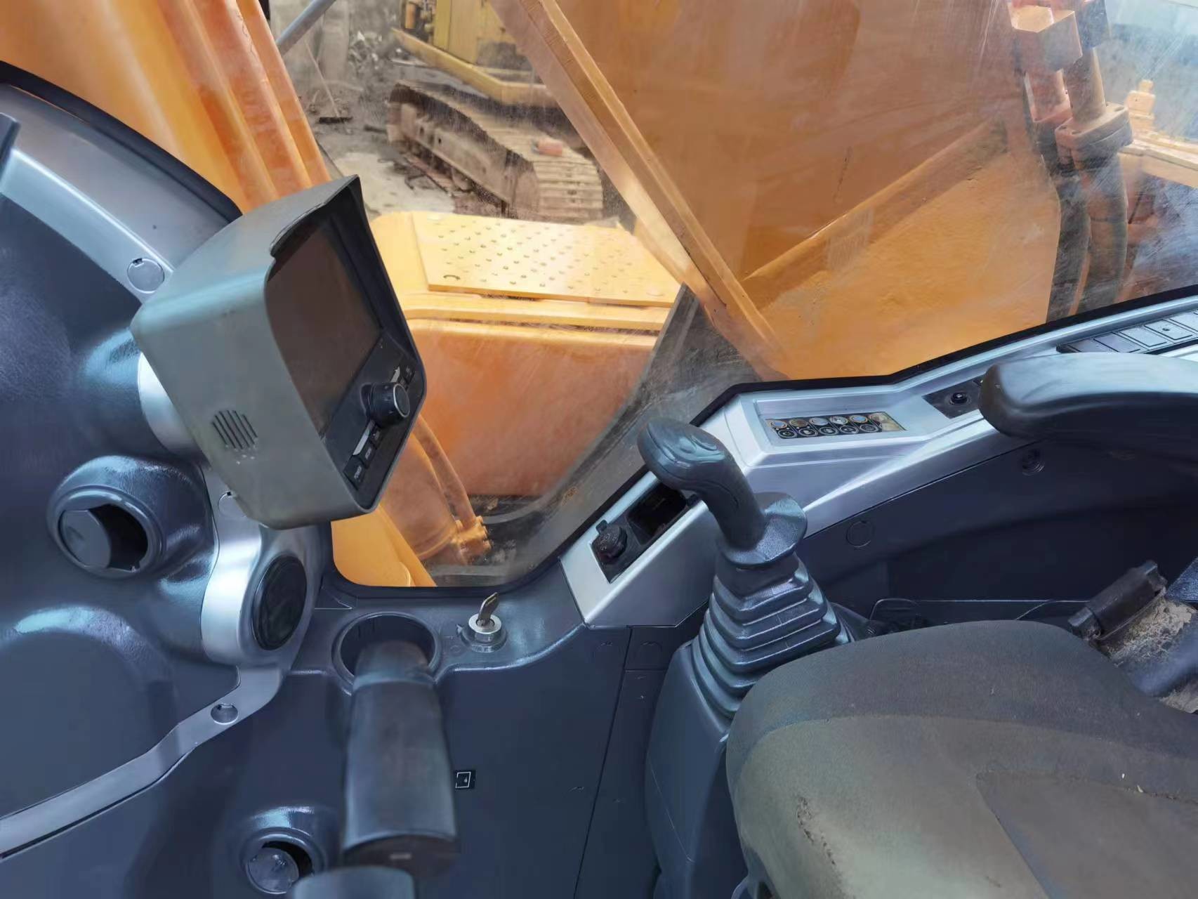 2019 Year Hyundai R220-9s Used Crawler Excavator 22000kg Operate Weight