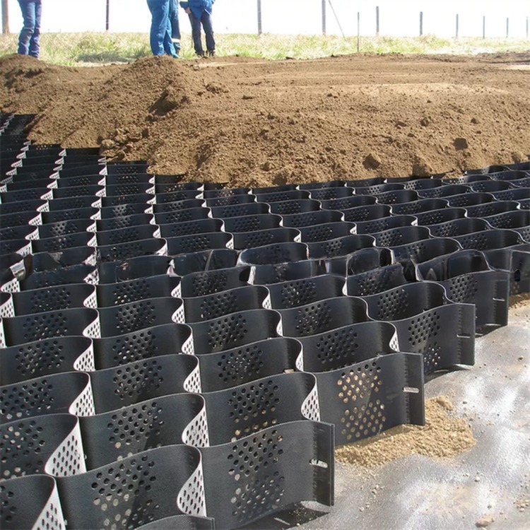 High Peel Strength Honeycomb Gravel Grid for Ground Reinforcement and Stabilization