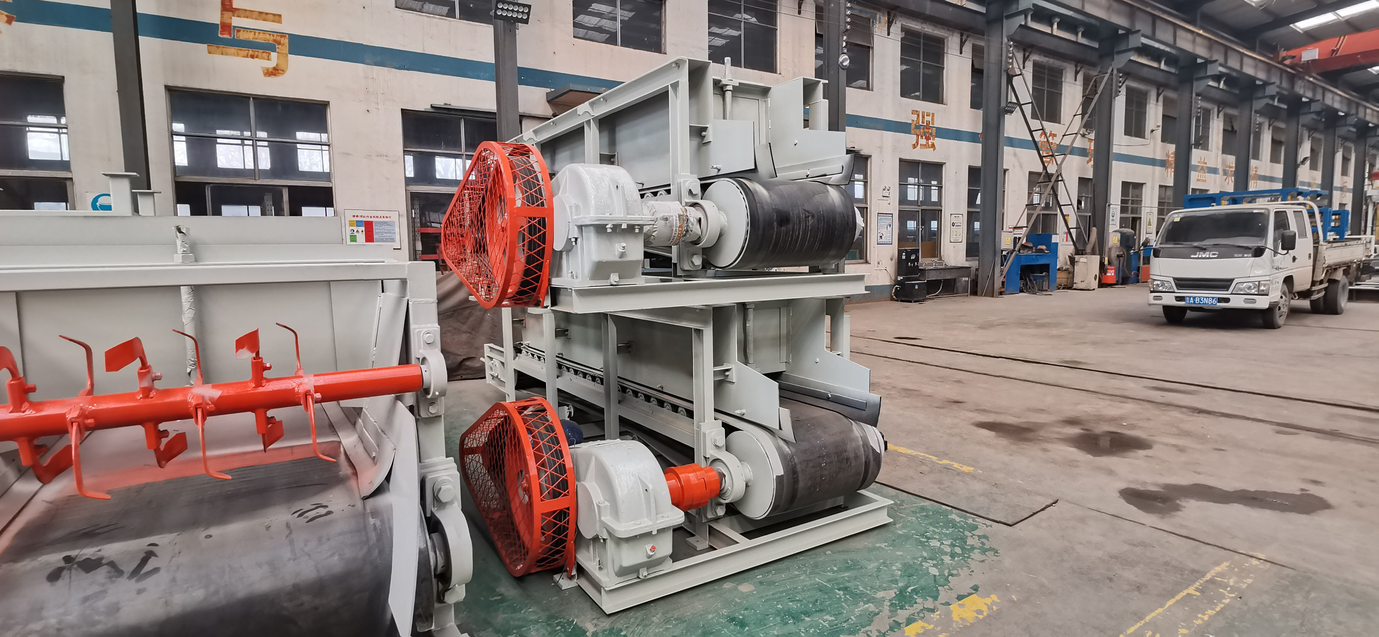 CE ISO Certified Box Feeder Brick Production Line for Clay Raw Material Feeding
