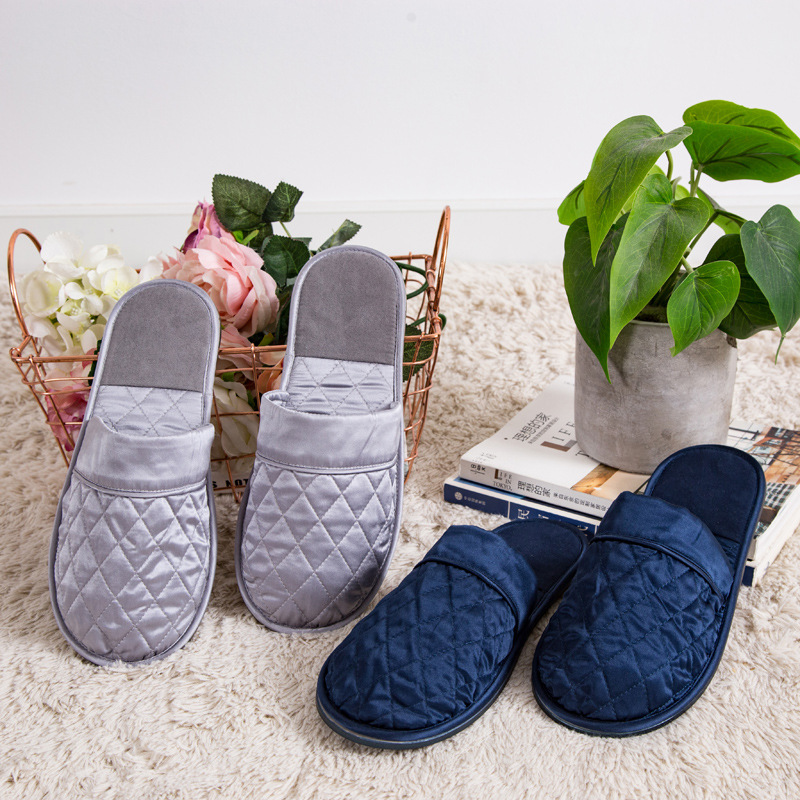 Non Slip 19mm Leisure Time Shoes , Indoor Mulberry Womens Silk Slippers
