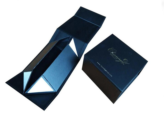 Folding Snapback Custom Printed Gift Boxes Glossy Matte Lamination Surface Finish