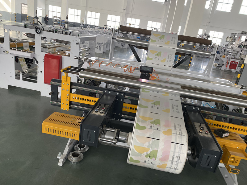 HOT Side Sealing Machine Film Folding Machine High Speed Sealing 300m/Min